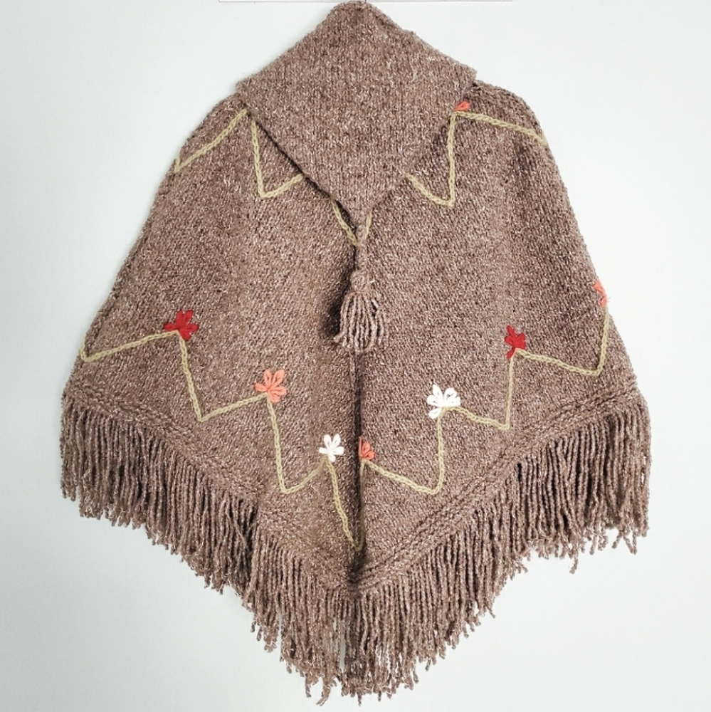 Bolivian Imports by Lucy Brown Flowery Wool Poncho - Picture 2 of 4
